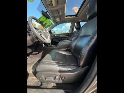 2016 TOYOTA Highlander in Miami, FL