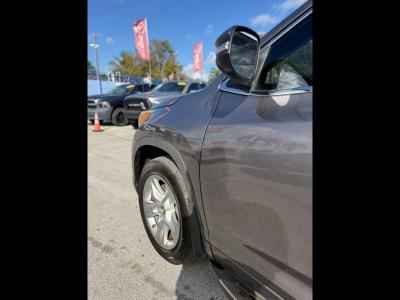 2016 TOYOTA Highlander in Miami, FL