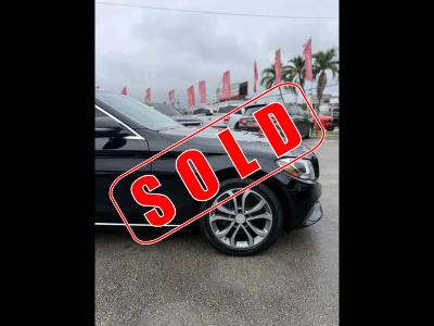 2016 MERCEDES-BENZ C-Class in Miami, FL