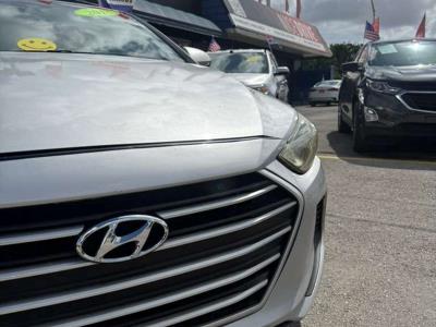 2018 HYUNDAI Elantra in Miami, FL