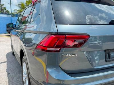 2020 VOLKSWAGEN Tiguan in Miami, FL