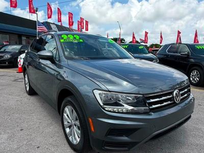 2020 VOLKSWAGEN Tiguan in Miami, FL