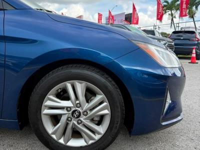 2019 HYUNDAI Elantra in Miami, FL