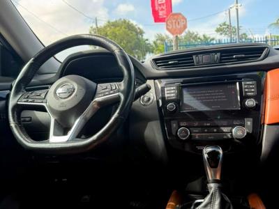 2017 NISSAN Rogue in Miami, FL