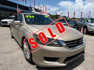 2015 HONDA Accord in Miami, FL