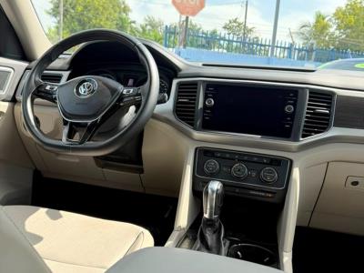 2019 VOLKSWAGEN Atlas in Miami, FL
