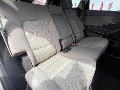 2017 HYUNDAI Santa Fe in Miami, FL