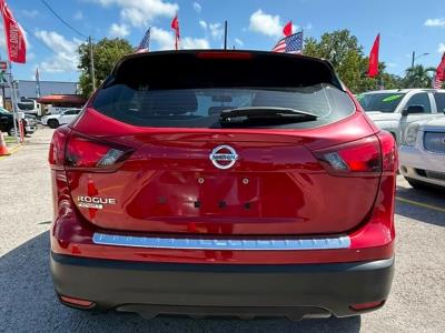 2018 NISSAN Rogue Sport in Miami, FL